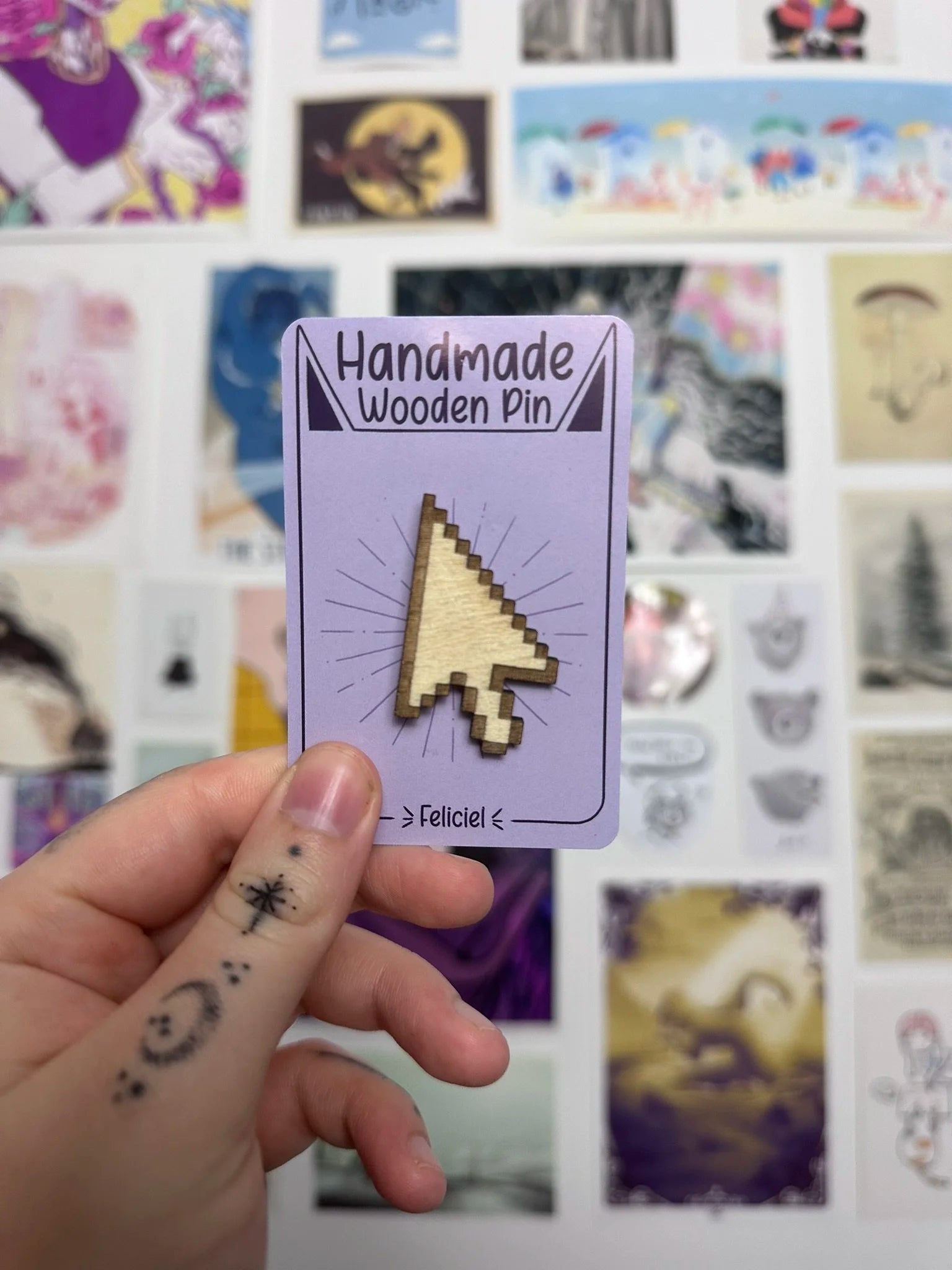 Pixelated retro computer - Handmade Wooden Pins