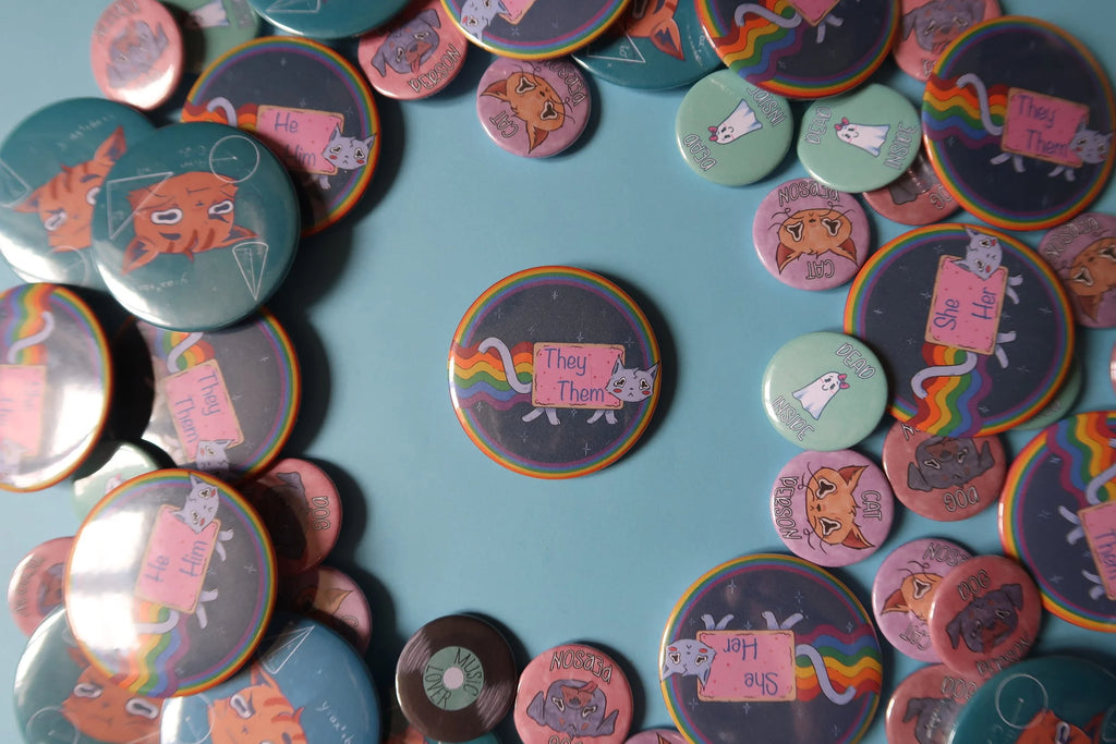 Pronoun - Large Badge