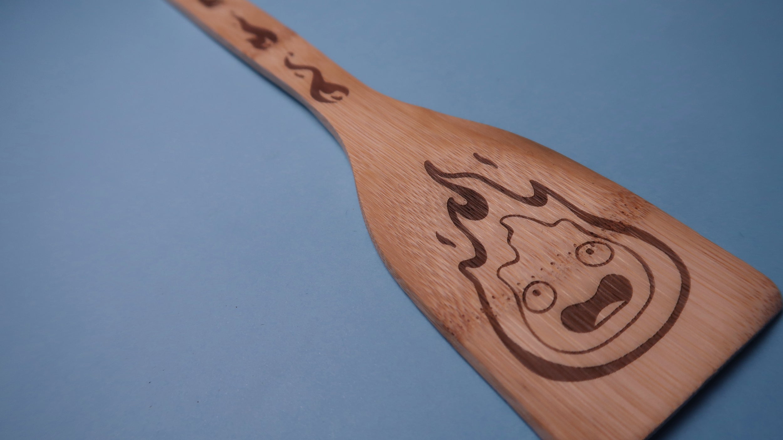 Calcifer - Cooking spatula