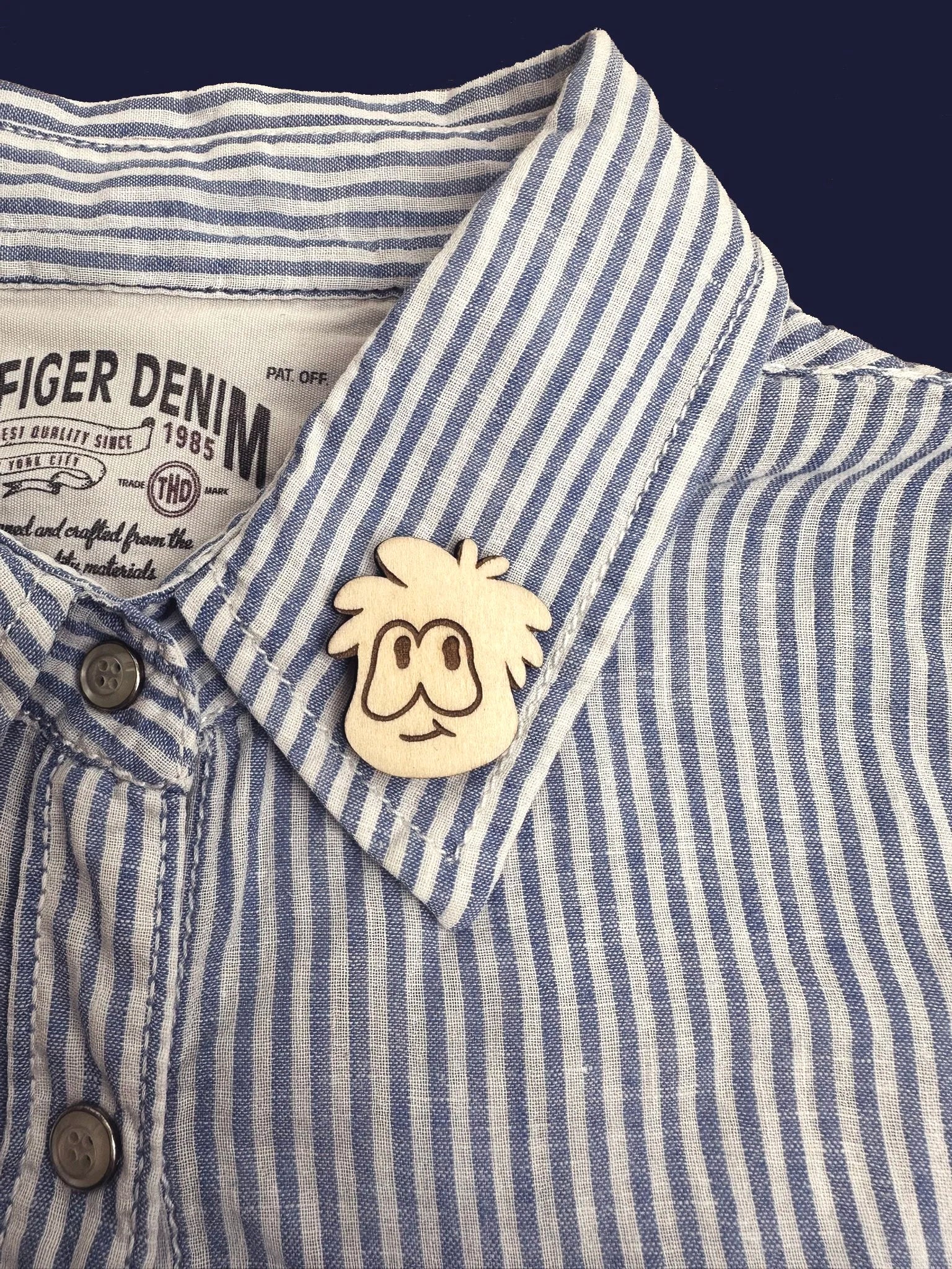 Puffle Club Pinguin - Handmade Wooden Pin